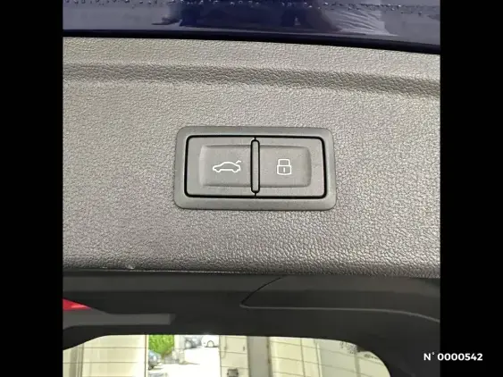 AUDI A3 SPORTBACK IV - voiture de démonstration - Photo 19