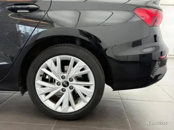 AUDI A3 BERLINE IV - voiture de démonstration - Photo 19
