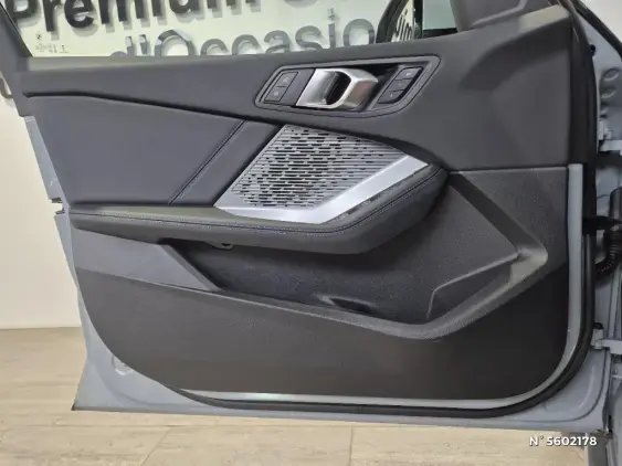 BMW SERIE 1 F70 - voiture de démonstration - Photo 14