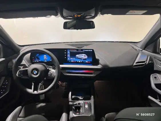 BMW SERIE 1 F70 - voiture de démonstration - Photo 9