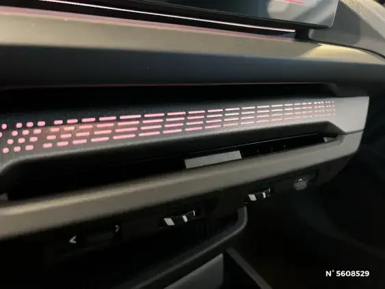 BMW SERIE 1 F70 - voiture de démonstration - Photo 32