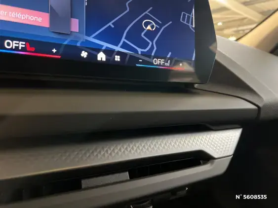 BMW SERIE 1 F70 - voiture de démonstration - Photo 29