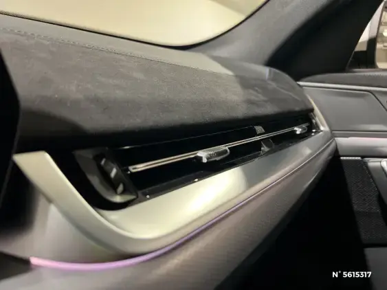 BMW iX2 U10 - voiture de démonstration - Photo 34