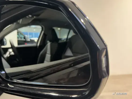 BMW SERIE 1 F70 - voiture de démonstration - Photo 29