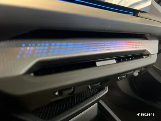 BMW SERIE 1 F70 - voiture de démonstration - Photo 33