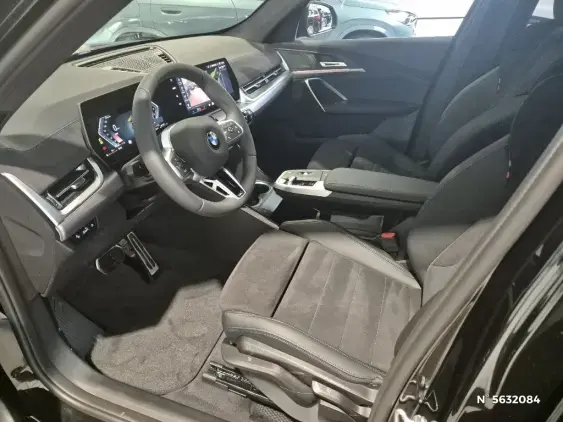 BMW X1 U11 - voiture de démonstration - Photo 4
