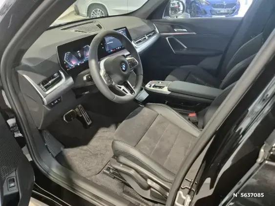 BMW X1 U11 - voiture de démonstration - Photo 4