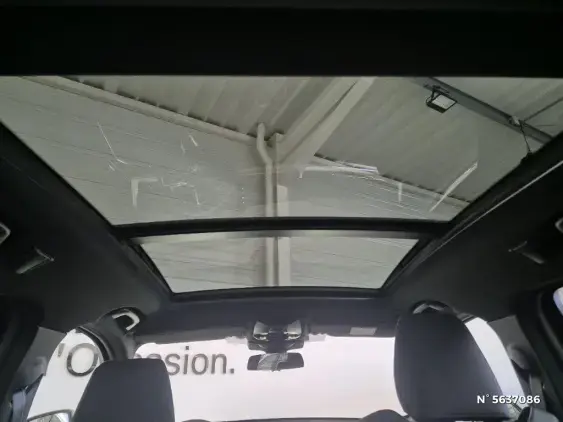 BMW X1 U11 - voiture de démonstration - Photo 7