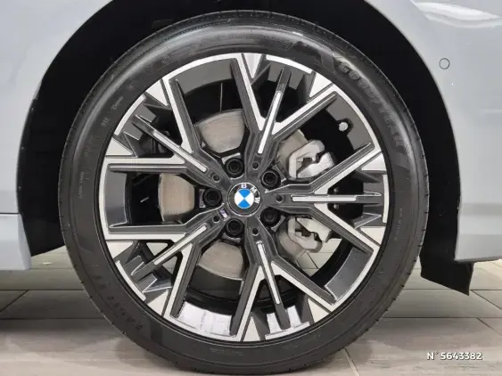 BMW SERIE 1 F70 - voiture de démonstration - Photo 9