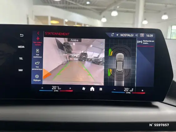 BMW SERIE 1 F70 - voiture de démonstration - Photo 14