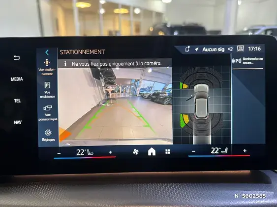 BMW SERIE 2 ACTIVETOURER II - voiture de démonstration - Photo 14