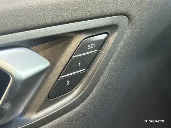 BMW SERIE 1 F70 - voiture de démonstration - Photo 30