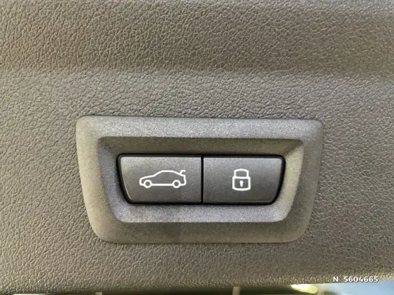 BMW SERIE 1 F70 - voiture de démonstration - Photo 23