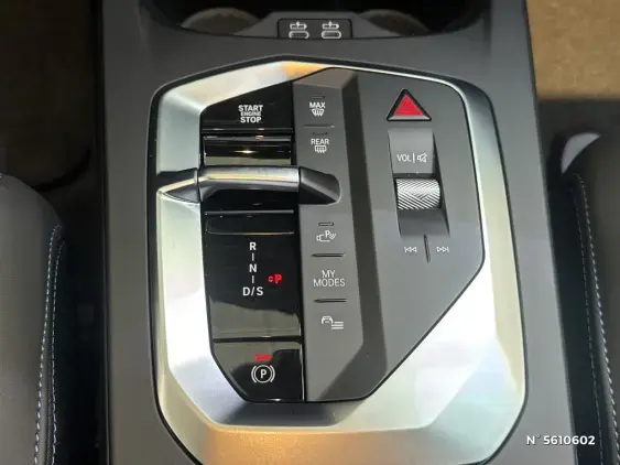 BMW SERIE 1 F70 - voiture de démonstration - Photo 28