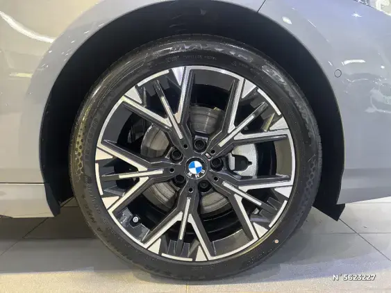 BMW SERIE 1 F70 - voiture de démonstration - Photo 8