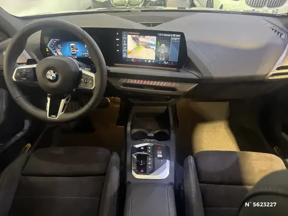 BMW SERIE 1 F70 - voiture de démonstration - Photo 9