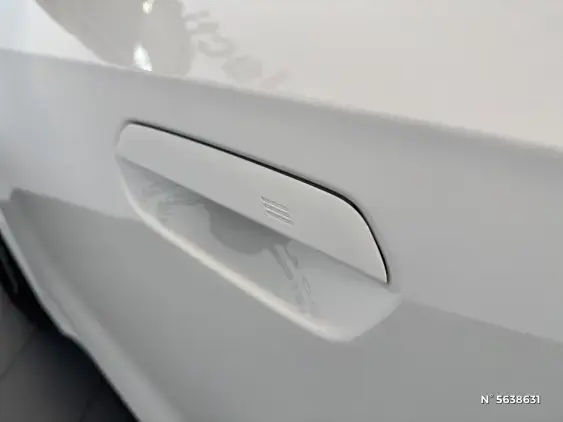 BMW X1 U11 - voiture de démonstration - Photo 23
