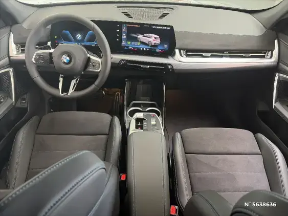 BMW X1 U11 - voiture de démonstration - Photo 9