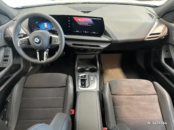 BMW SERIE 1 F70 - voiture de démonstration - Photo 9
