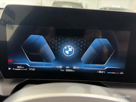 BMW SERIE 1 F70 - voiture de démonstration - Photo 12