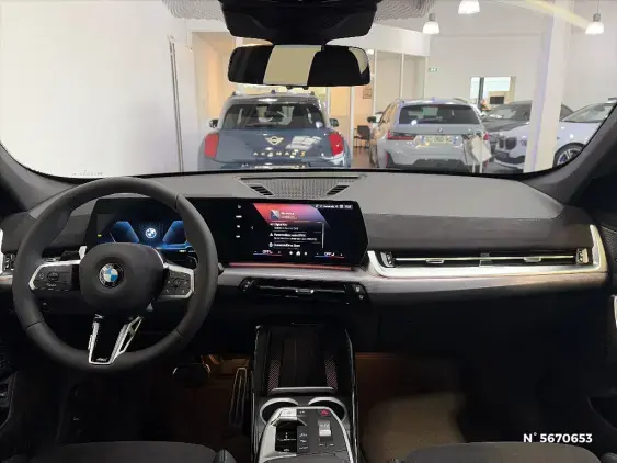 BMW X1 U11 - voiture de démonstration - Photo 9