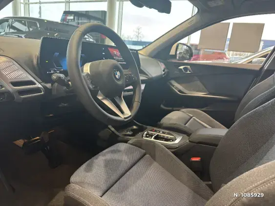 BMW SERIE 1 F70 - voiture de démonstration - Photo 6