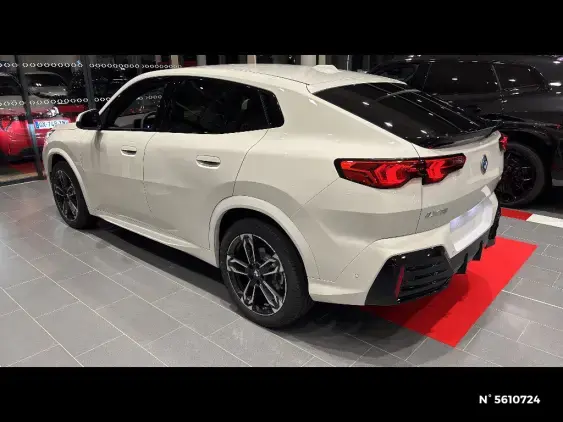 BMW iX2 U10 - voiture de démonstration - Photo 4