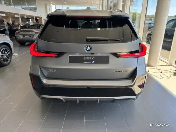 BMW X1 U11 - voiture de démonstration - Photo 6