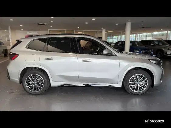BMW X1 U11 - voiture de démonstration - Photo 5