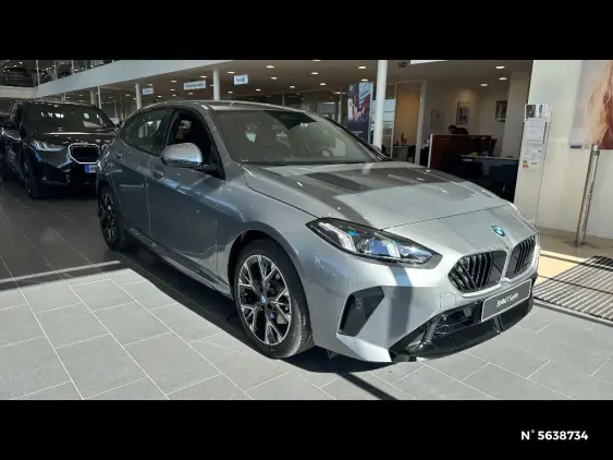 BMW SERIE 1 F70 - voiture de démonstration - Photo 2