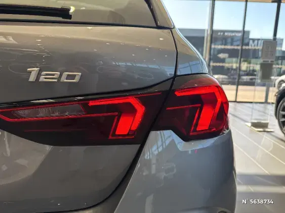 BMW SERIE 1 F70 - voiture de démonstration - Photo 15