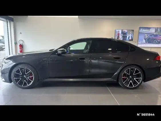 BMW M5 G90 - voiture de démonstration - Photo 2