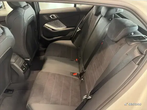 BMW SERIE 1 F70 - voiture de démonstration - Photo 11
