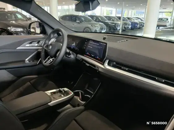BMW iX2 U10 - voiture de démonstration - Photo 10