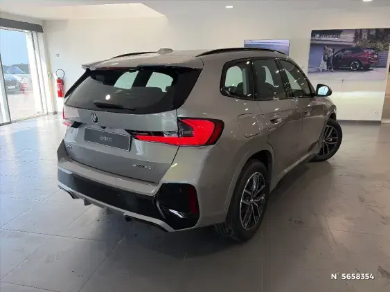 BMW X1 U11 - voiture de démonstration - Photo 4