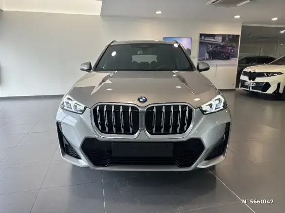 BMW X1 U11 - voiture de démonstration - Photo 3