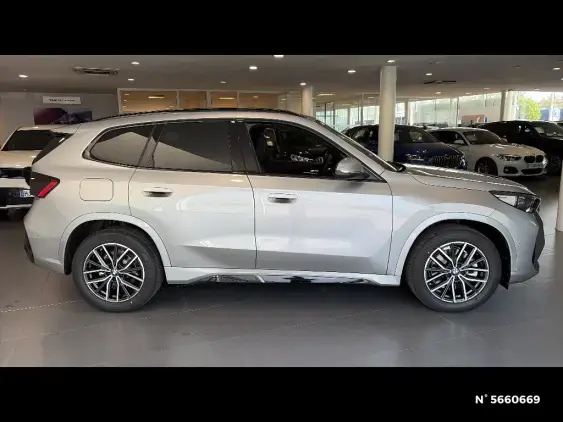 BMW X1 U11 - voiture de démonstration - Photo 5