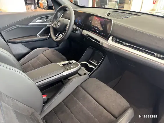 BMW X1 U11 - voiture de démonstration - Photo 10