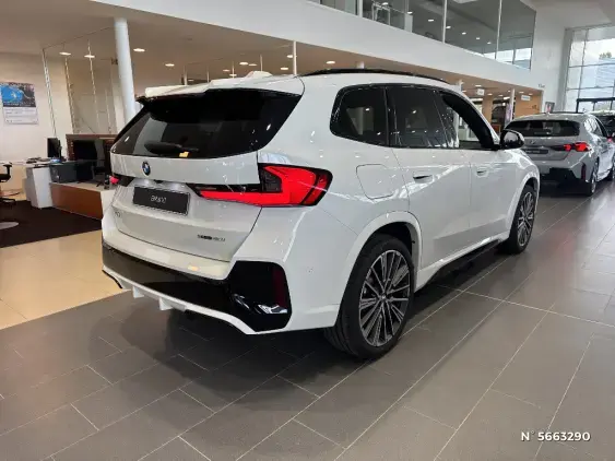 BMW X1 U11 - voiture de démonstration - Photo 4