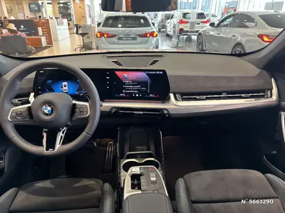 BMW X1 U11 - voiture de démonstration - Photo 8