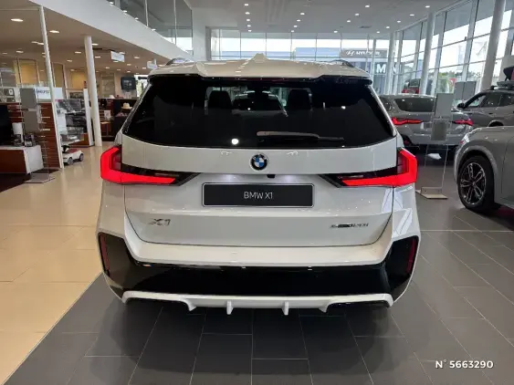 BMW X1 U11 - voiture de démonstration - Photo 6