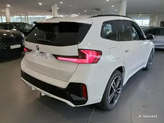 BMW X1 U11 - voiture de démonstration - Photo 4
