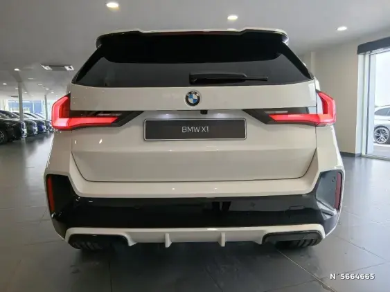 BMW X1 U11 - voiture de démonstration - Photo 6