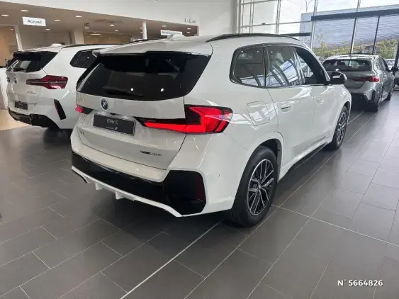 BMW X1 U11 - voiture de démonstration - Photo 4