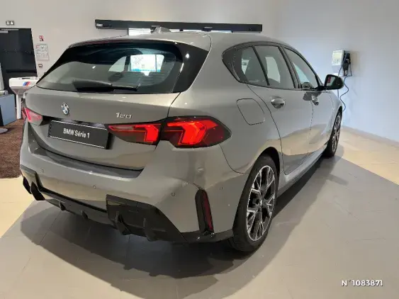 BMW SERIE 1 F70 - voiture de démonstration - Photo 4
