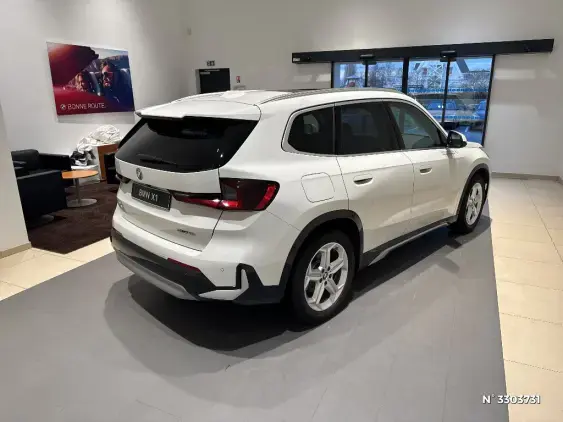 BMW iX1 U11 - voiture de démonstration - Photo 4