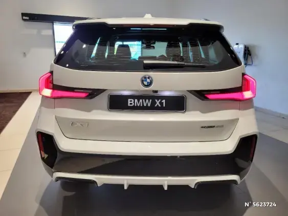 BMW iX1 U11 - voiture de démonstration - Photo 6