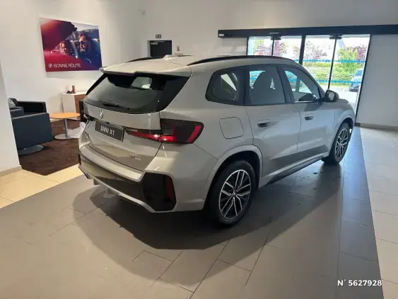 BMW X1 U11 - voiture de démonstration - Photo 4