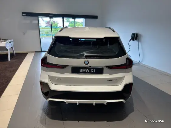BMW X1 U11 - voiture de démonstration - Photo 6