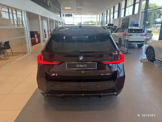 BMW X1 U11 - voiture de démonstration - Photo 6